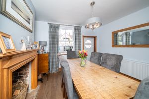 DINING ROOM- click for photo gallery